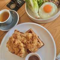 Common Grounds at Neo Soho Mall