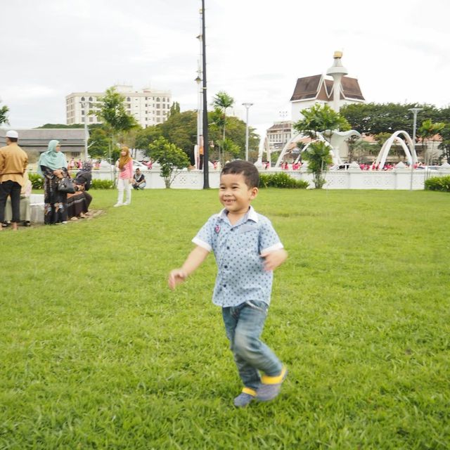 “อลอร์ สตาร์” (Alor Setar) มาเลเซีย
