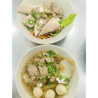 Rung Rueang Pork Noodles 🐷