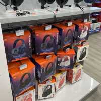 Best Denki, one-stop electronics store
