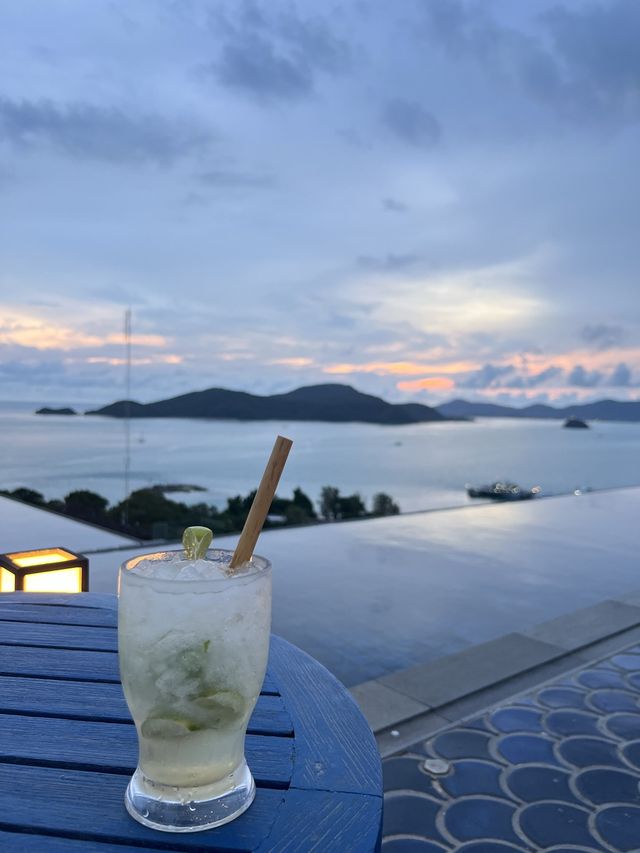 The best luxury rooftop bar in Phuket 