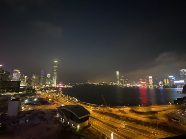 靜水沁園露台海景客房 - 香港君悅酒店