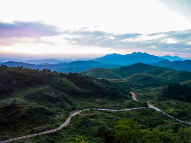 เนินช้างศึก กาญจนบุรี ⛰🌿🍃