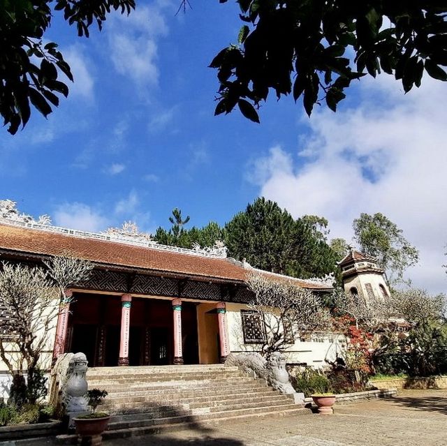 Linh Son Pagoda - Dalat, Vietnam