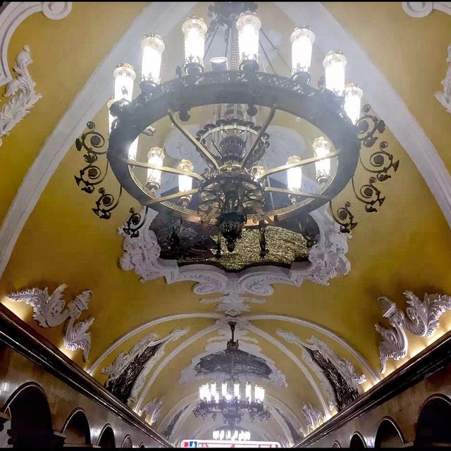 Moscow Metro Station are like Museums!