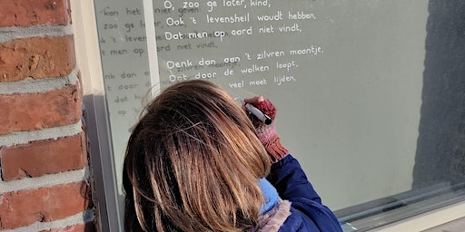 Workshop handletteren van Weesgedichten | Centrale Bibliotheek Den Haag