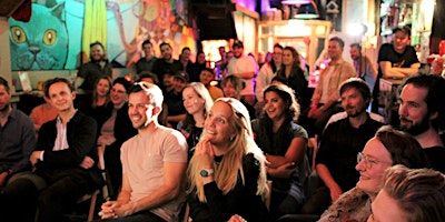 Dat Comedy Ding - Nederlandstalige open mic! - in Cafe de Buurvrouw | Café De Buurvrouw, Sint Pieterspoortsteeg, Amsterdam, Nederland