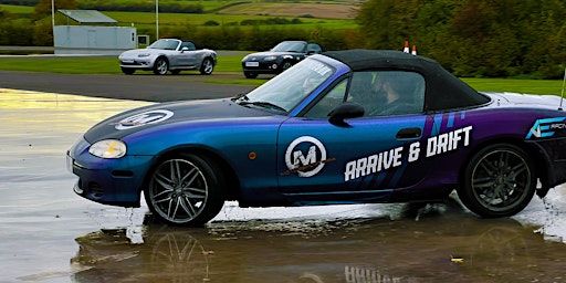 Drifting Experience for Beginners @ Thruxton Circuit + Motion Racing Sim | Thruxton Circuit