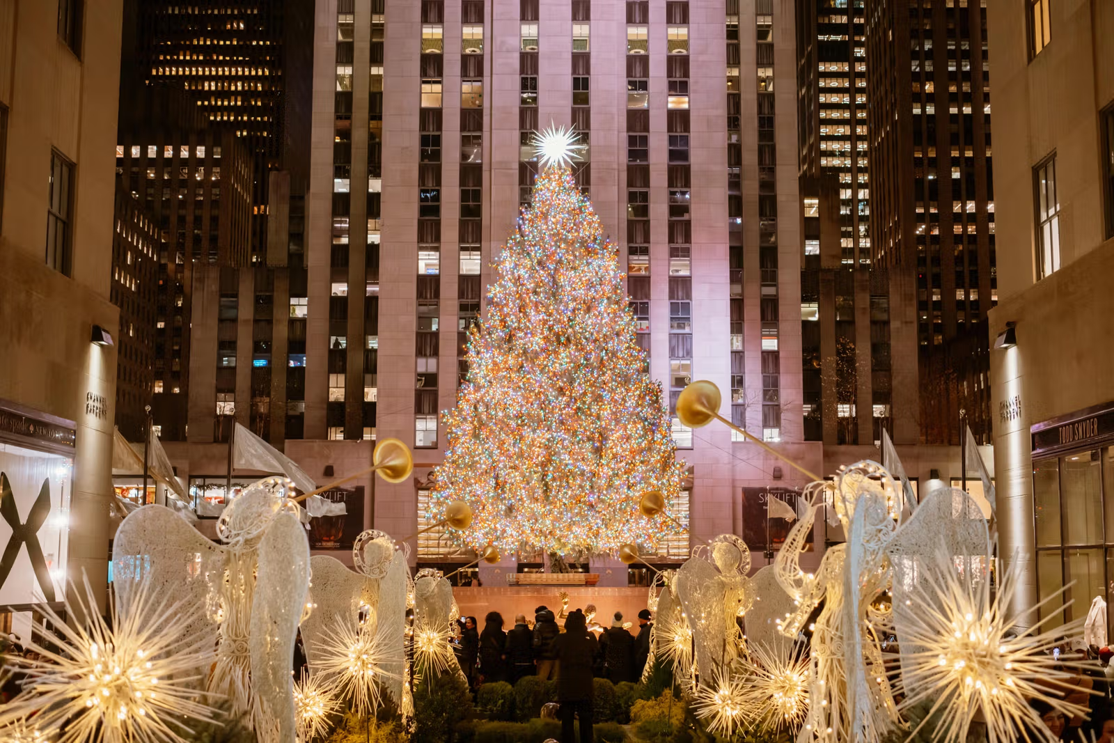 Rockefeller Tree Lighting and Ice Skating | Christmas in New York 2025 | Rockefeller Center