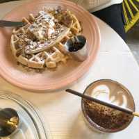 WAFFLE COFFEE