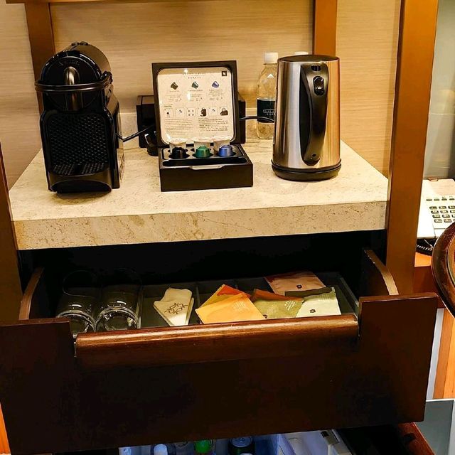 低調奢華 偌大空間 優質行政酒廊