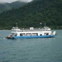 ท่าเรือเฟอร์รี่อ่าวธรรมชาติ