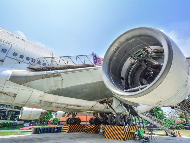 747 Cafe คาเฟ่เครื่องบินที่ใหญ่ที่สุดในโลก