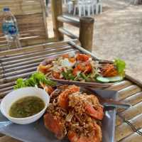 ร้านอาหาร ณ วังหนาว Camping & Seafood