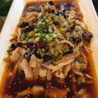 Baguo Buyi Cuisine Restaurant 