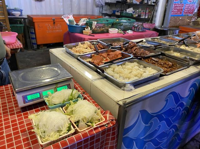 หมูทองช่างกิโล อิ่มคุ้มอร่อย
