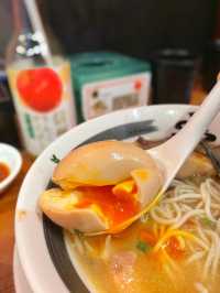 中環超濃稠咖喱湯拉麵🍛