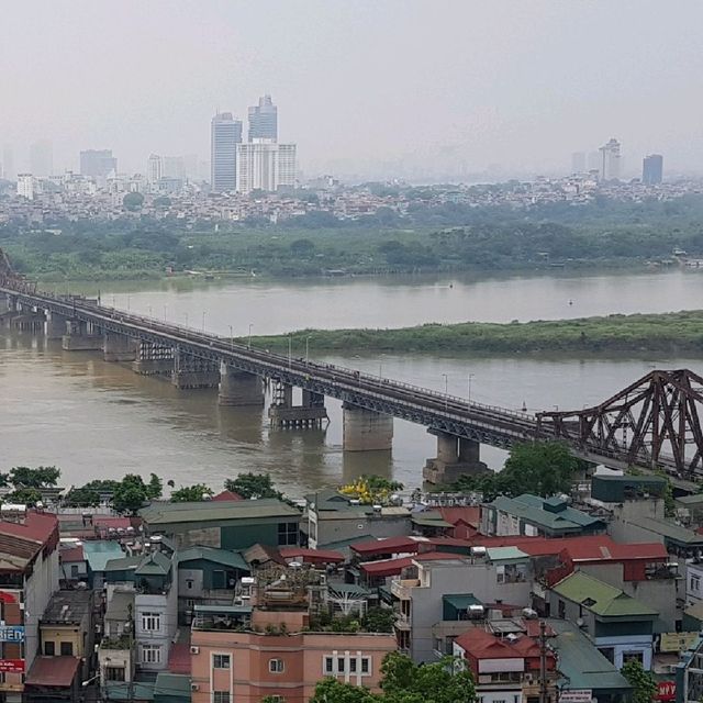 河內必玩景點--Long Bien Bridge龍邊橋