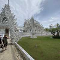 Wat Rong Kuhn - White Temple, Thailand 