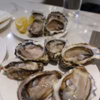半生蠔刺身任食-觀塘智選假日酒店Walter Bistro 