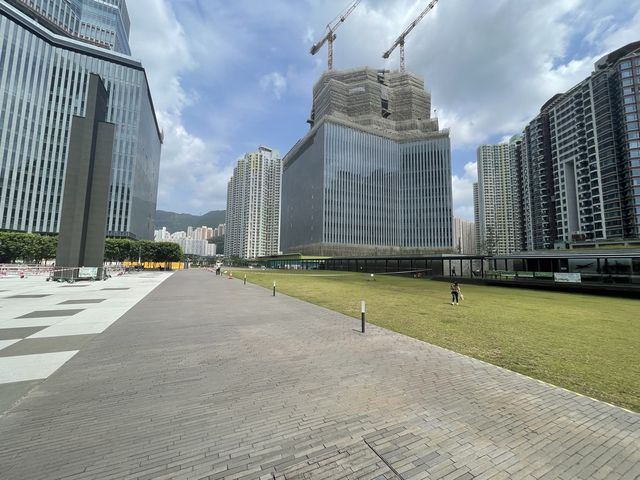 啟德車站廣場