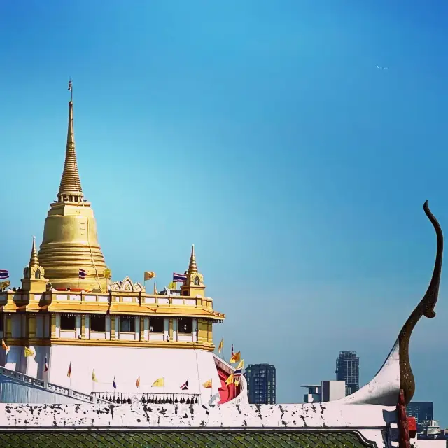 Golden mount in central of Bangkok