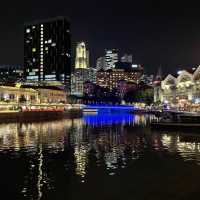 新加坡河岸夜色