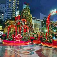 Merry X'Mas at 1881 Heritage !