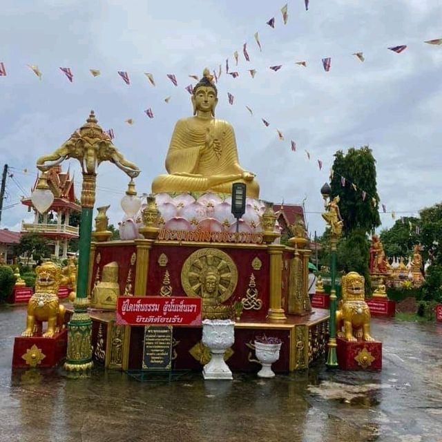 วัดบ้านหนองเรือ​ จังหวัดร้อยเอ็ด