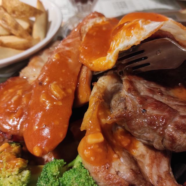 懷舊鐵板扒餐