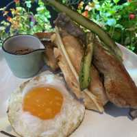 鹹甜交融，新奇有趣，休閒cafe之選