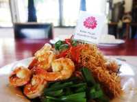 พิพิธภัณฑ์บ้านอาจ้อ ภูเก็ต และร้านโต๊ะแดงแสนอร่อย
