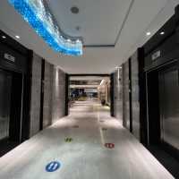 5 star hotel with spacious room