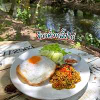  Naiyang Beach Camp Cafe' & Bistro ในยางบีชแคมป์