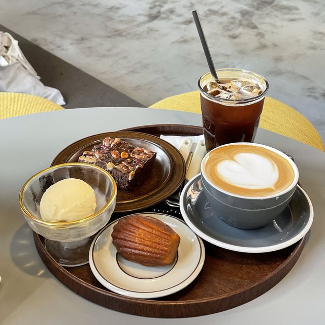 아기자기한 뷰맛집 행궁동 카페 
