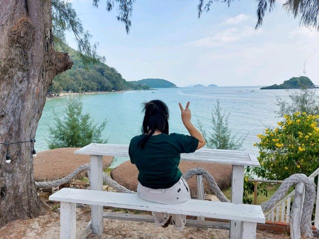 Curve Beach Cafe

