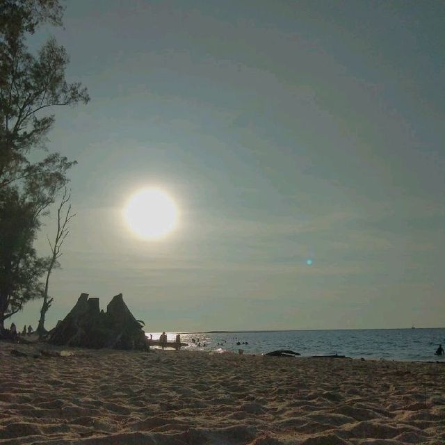 หาดในยาง ภูเก็ต