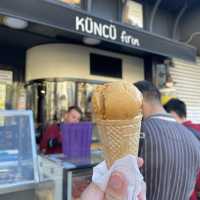 土耳其遊記 Izmir 開24小時的雪糕店 Küncü Fırın Çankaya 