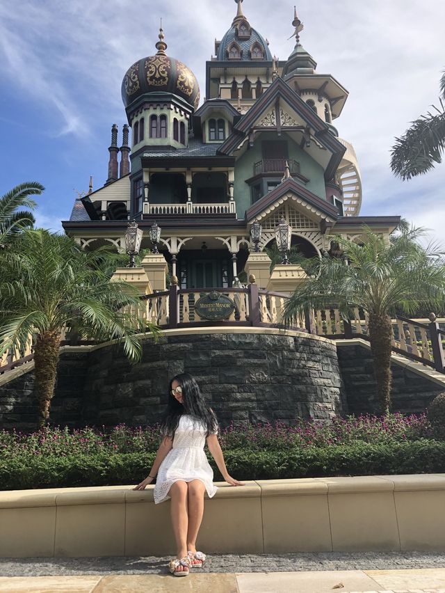 Hong Kong Disneyland 