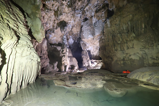 Tour Hang Rục Mòn ( Ruc Mon Cave 1 Adventure )