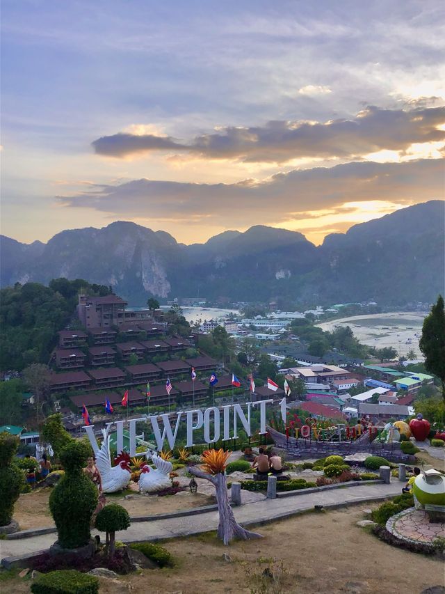 Phi Phi Viewpoint 🌅