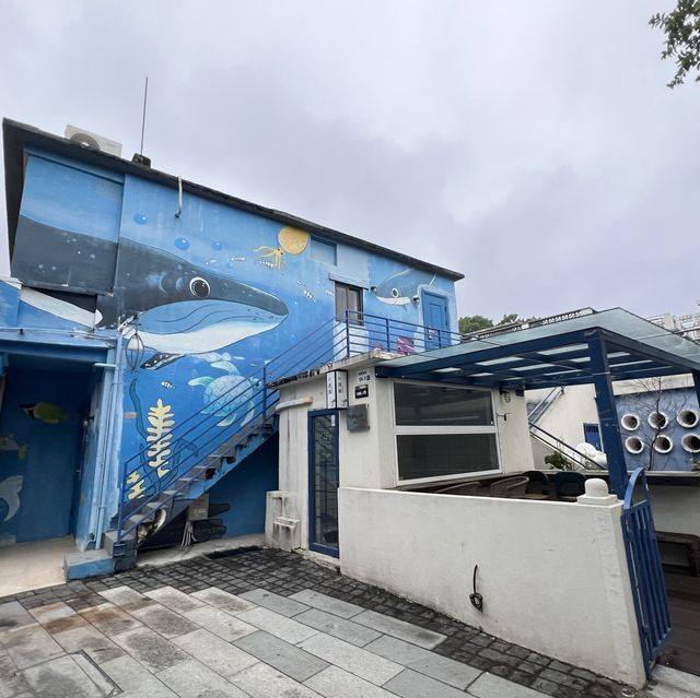 充滿藝術氣氛的海濱小鎮