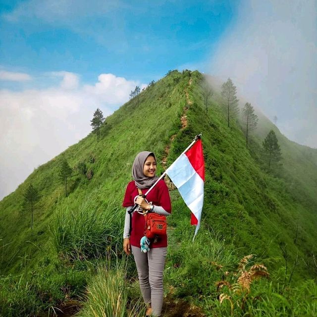 MOUNT PRAHU MOUNT PRAHU