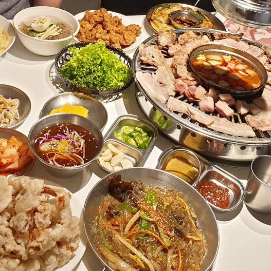 Hong Jja Jang (Korean BBQ!)