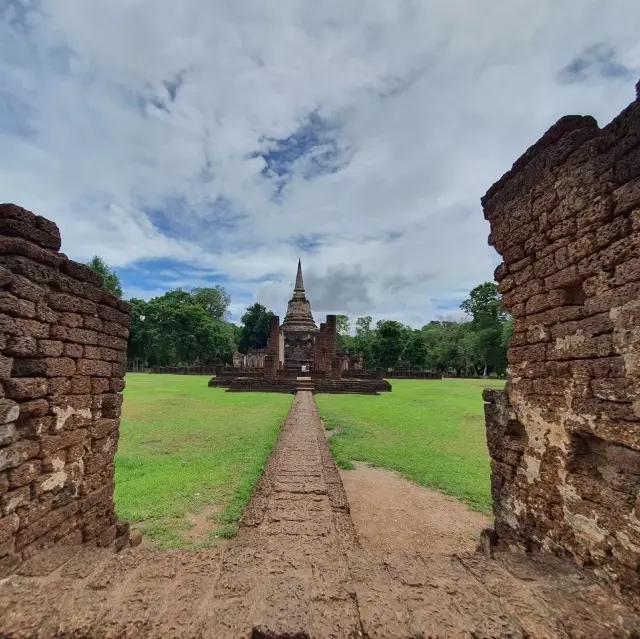 อุทยานประวัติศาสตร์ศรีสัชนาลัย