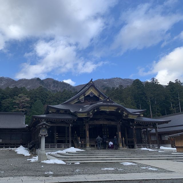 弥彦山の雪景色