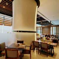 愉景灣酒店 ~ Cafe bord de Mer & Lounge