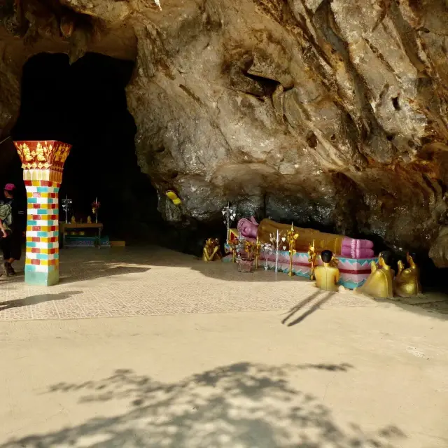 Tham Sang in Vangvieng 