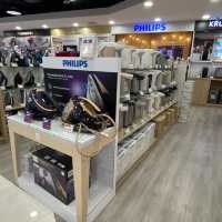 Best Denki, one-stop electronics store