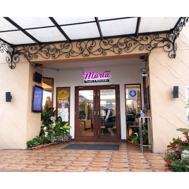 Maria Garden Restaurant 🍕🥪🥩🥗🍲